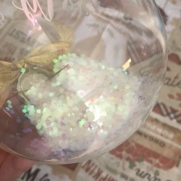 🛍️ Glass Marriage 2020 Ornament - Picture 3 of 5